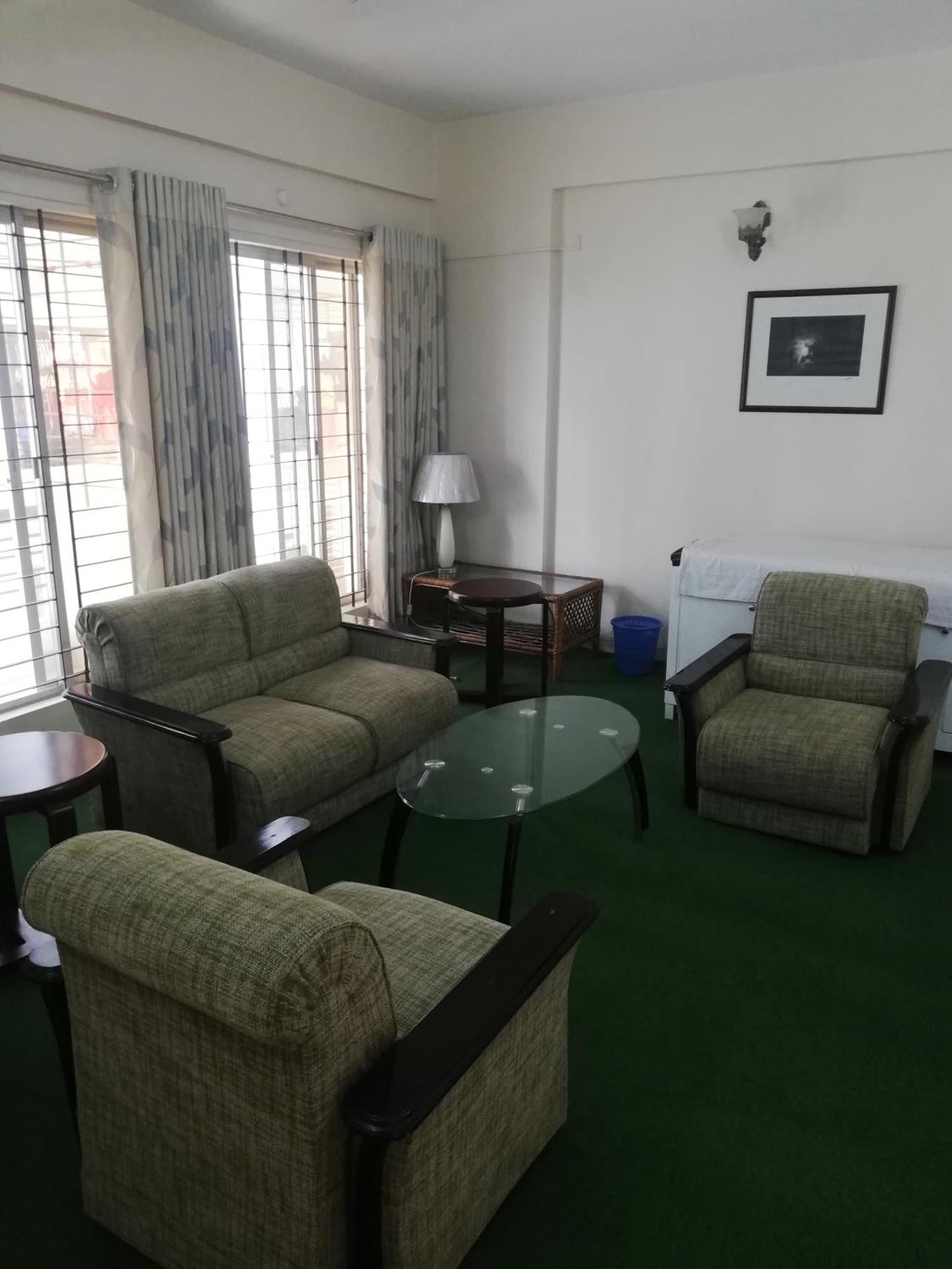Ambrosia Guest House Dhaka Exterior photo